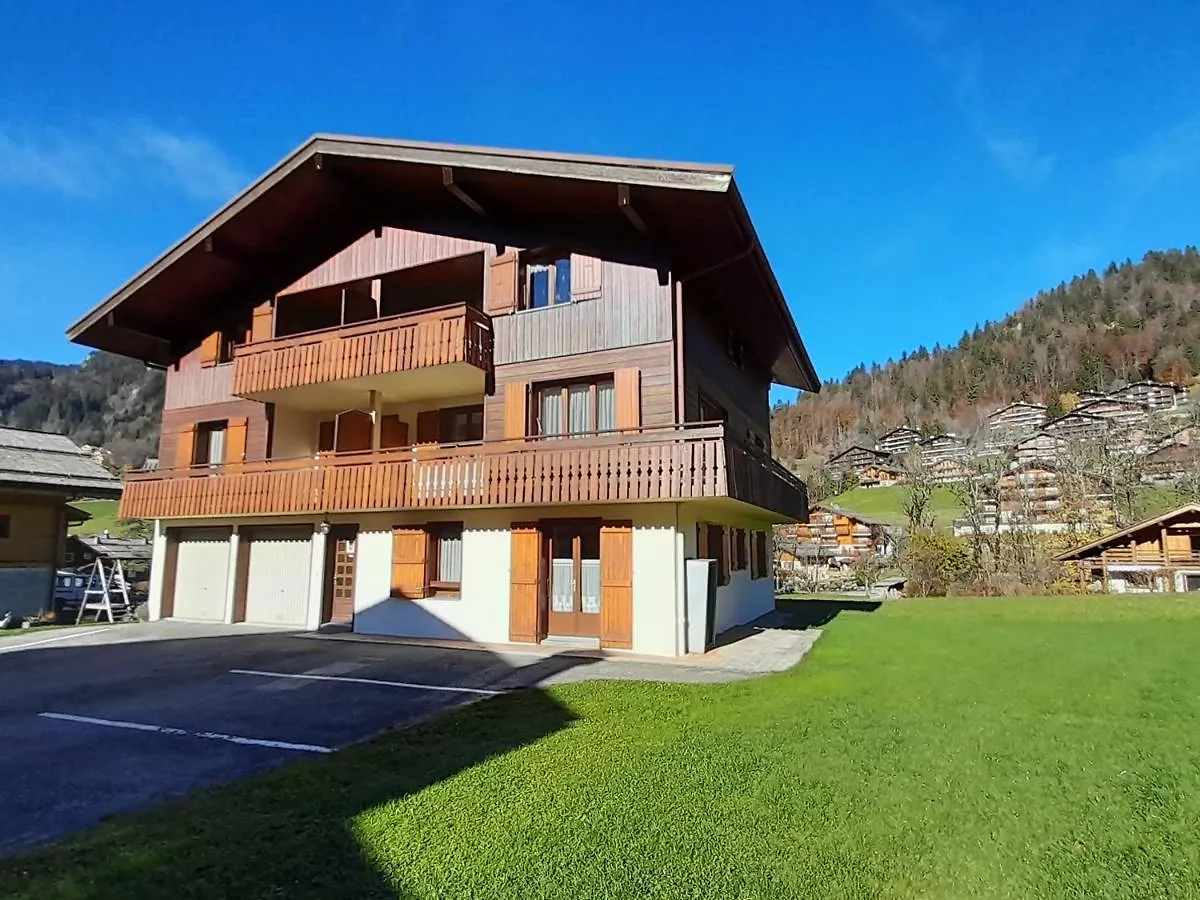 Appartement Confortable Pour 6 Pers, Proche Des Pistes - Le Grand-Bornand Village - Fr-1-467-81 0*,  France
